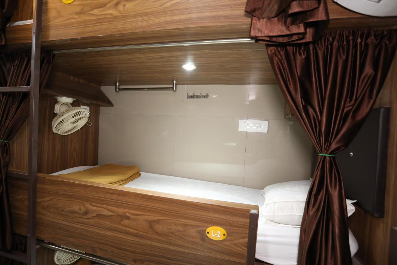 Mango Marol Dormitory มุมไบ ภายนอก รูปภาพ