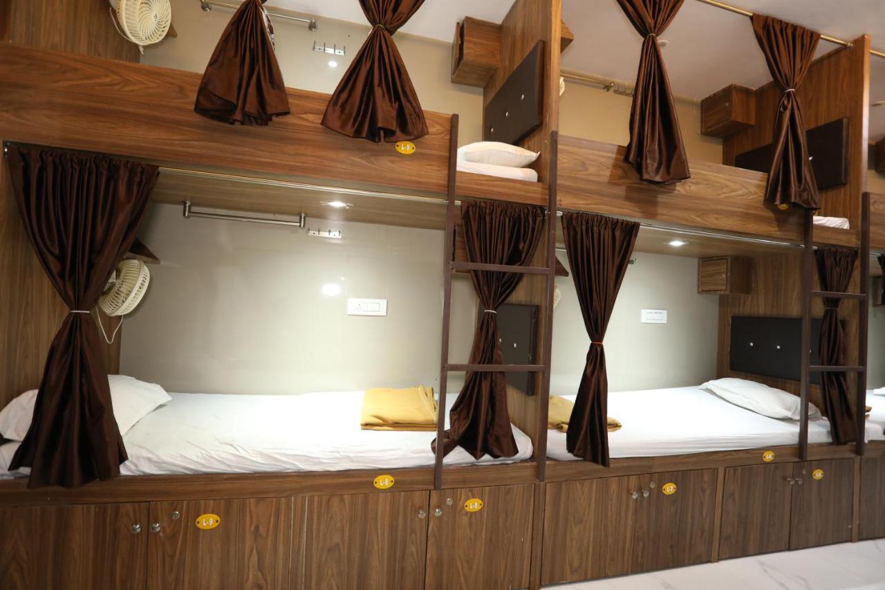 Mango Marol Dormitory มุมไบ ภายนอก รูปภาพ