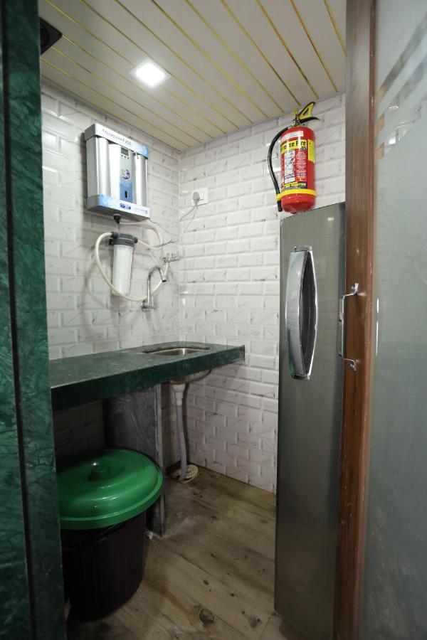 Mango Marol Dormitory มุมไบ ภายนอก รูปภาพ